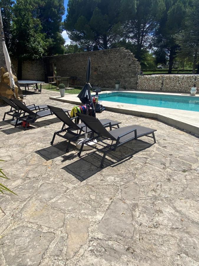 Ferienwohnung Logis Dans Ancien Relais De Poste Saint Julien Les Rosiers Exterior foto